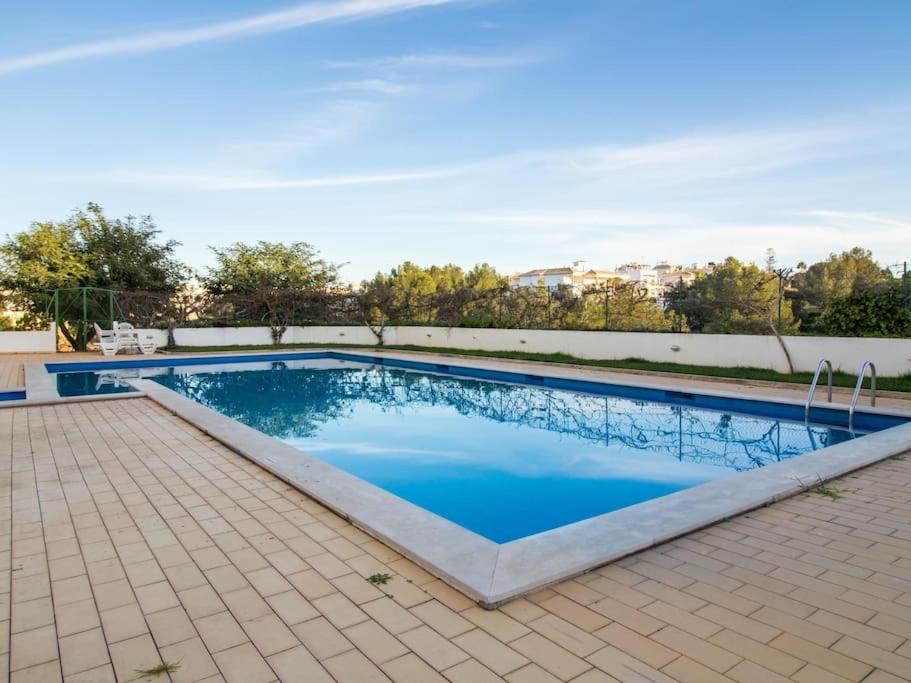 Central Apartment - Pool And Sea View & Albufeira Center Buitenkant foto